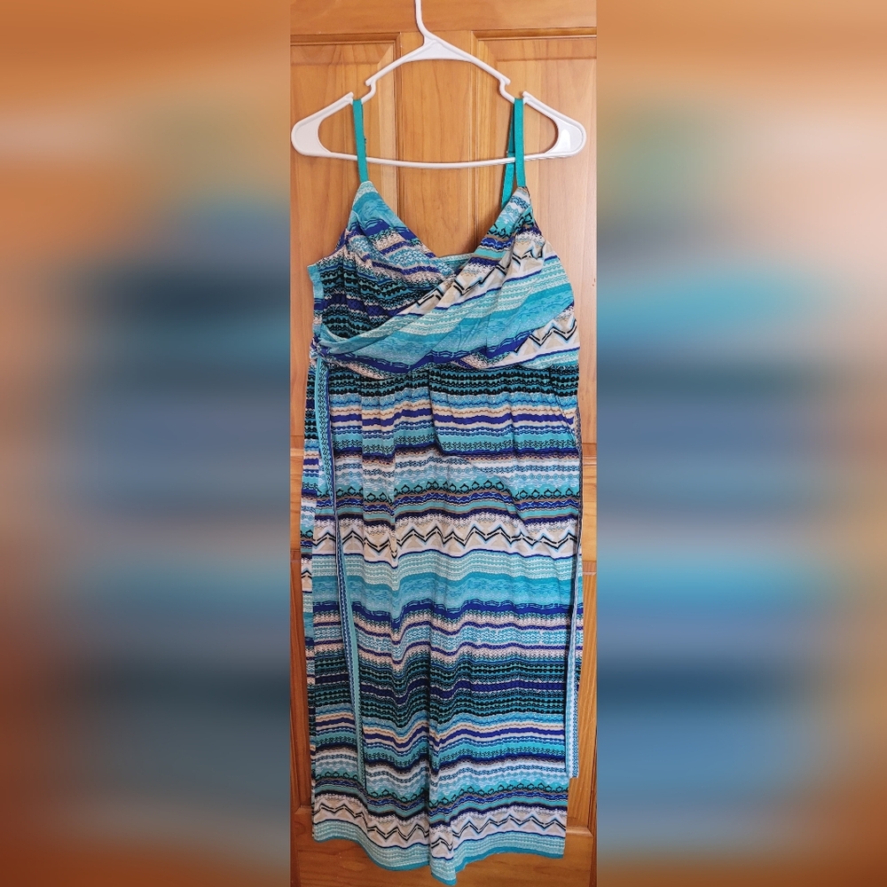 ***3/$20**Women's Size 1X Allison Britney Maxi Dress